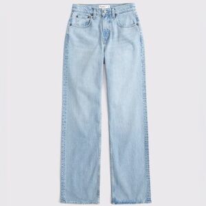 Abercrombie Curve Love High Rise 90s Relaxed Jean – Light Wash